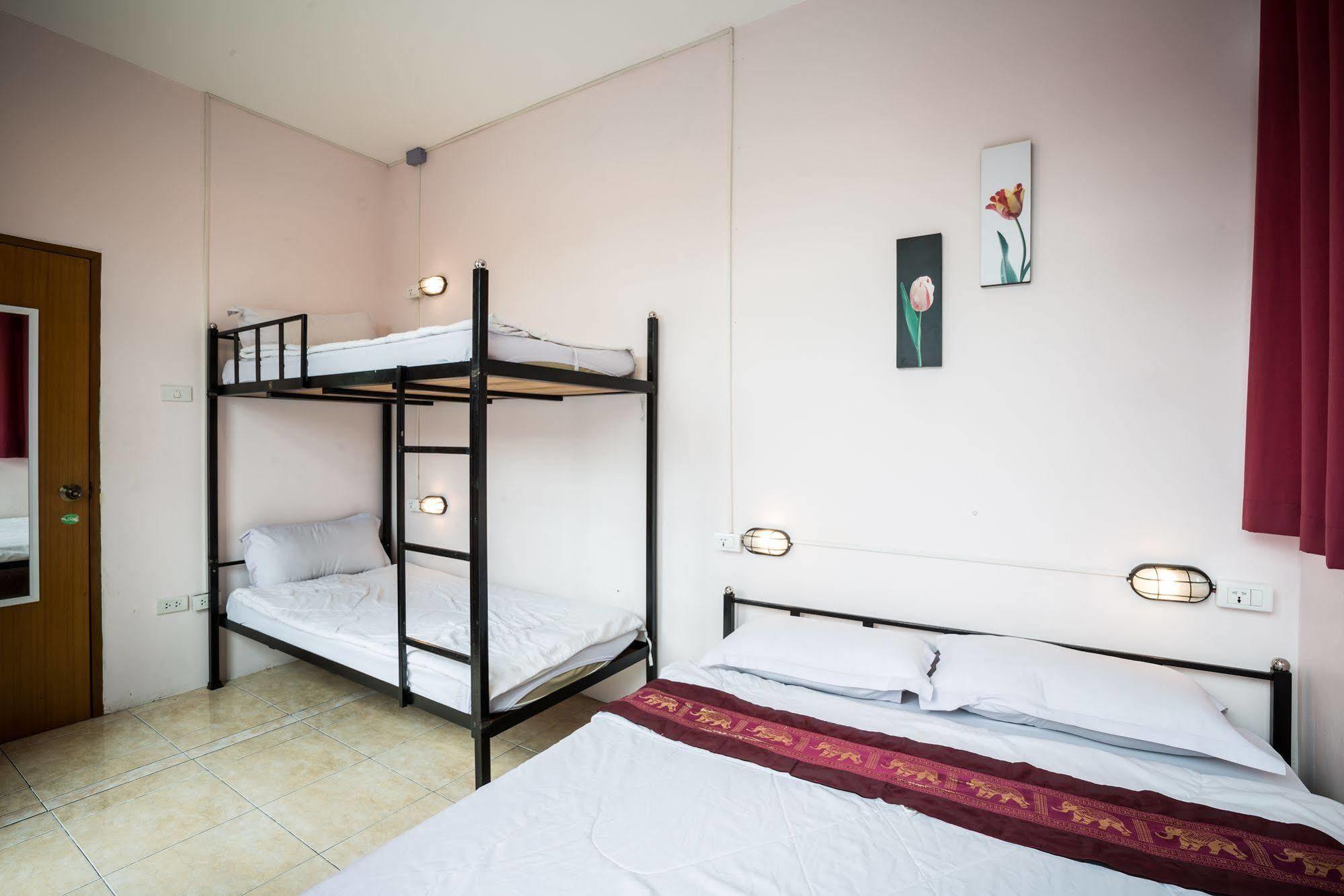Orchid Hostel 曼谷 外观 照片